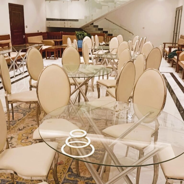 كراسي الحفلات