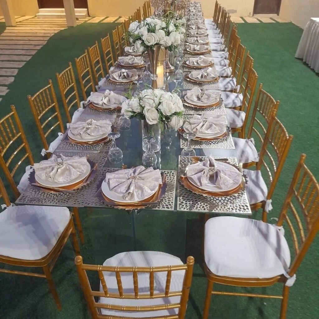 تاجير طاولات وكراسي